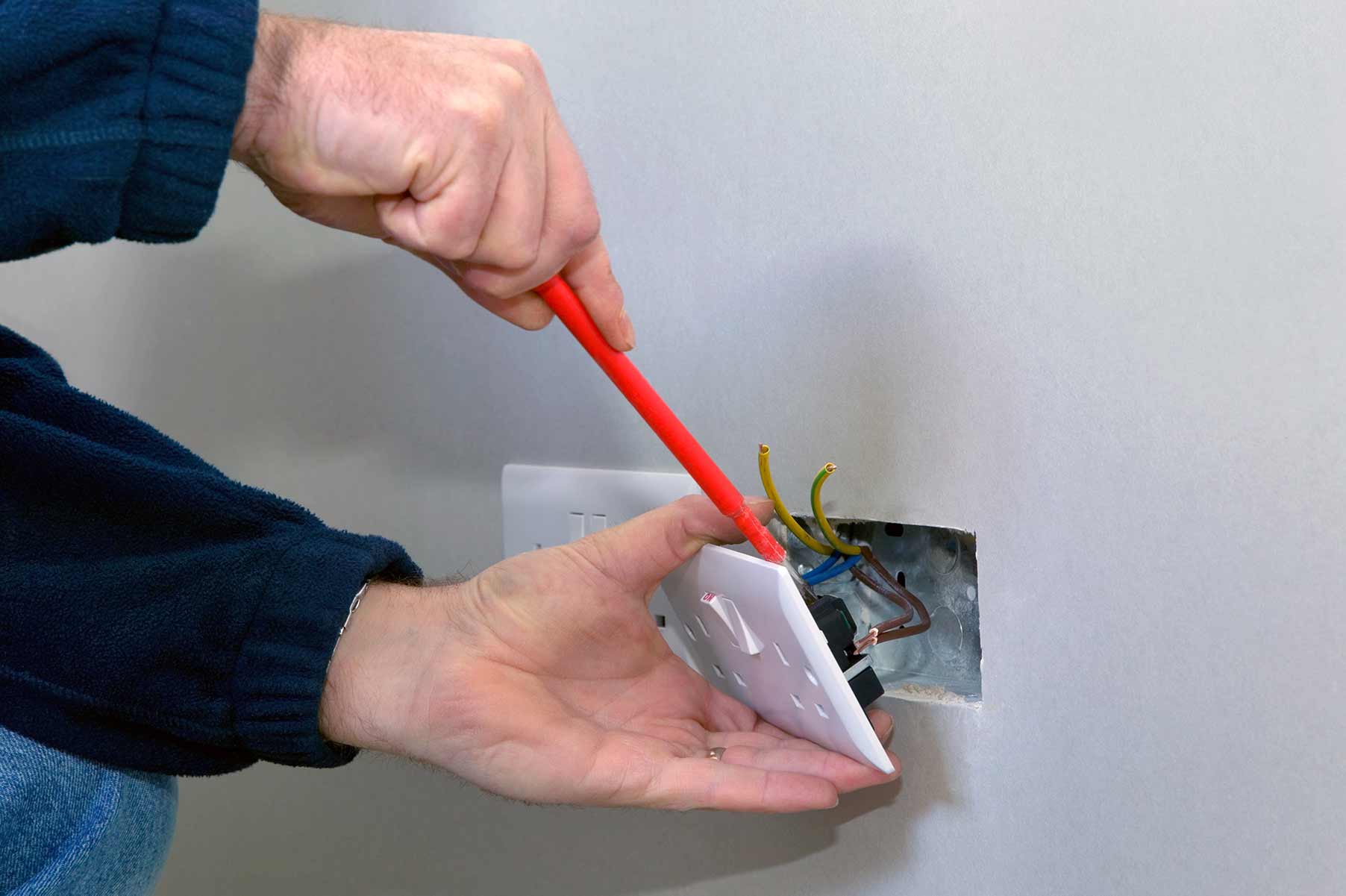 Our electricians can install plug sockets for domestic and commercial proeprties in Barrow and the local area. 